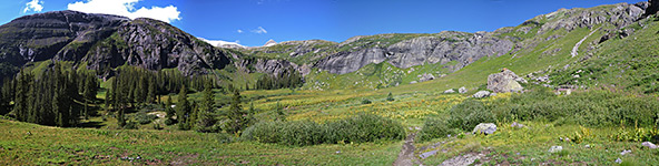 Path through Lower Ice Lake Basin