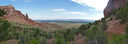 Lower end of Wedding Canyon