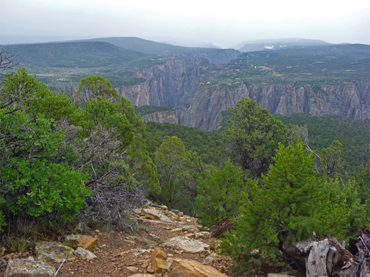 North Vista Trail