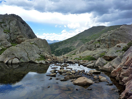 Pond just below the Spectacle Lakes