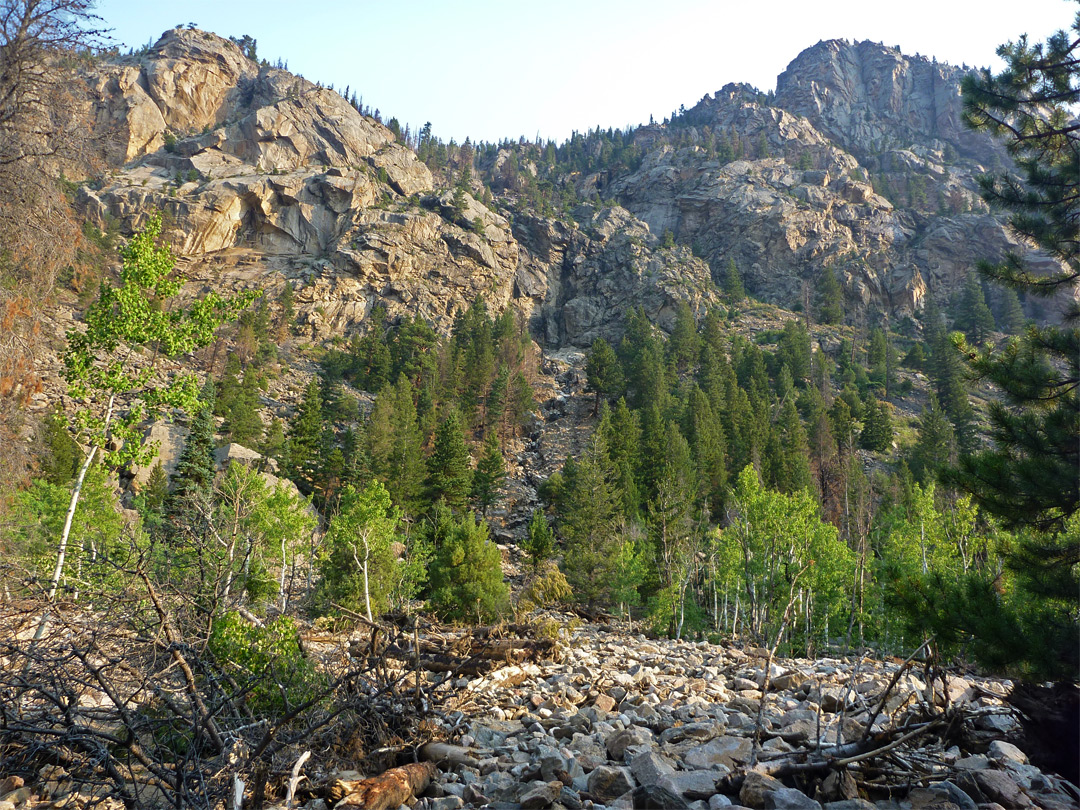 Boulder slide