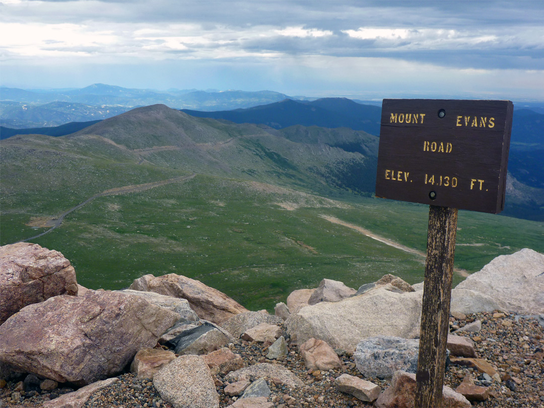 Summit sign