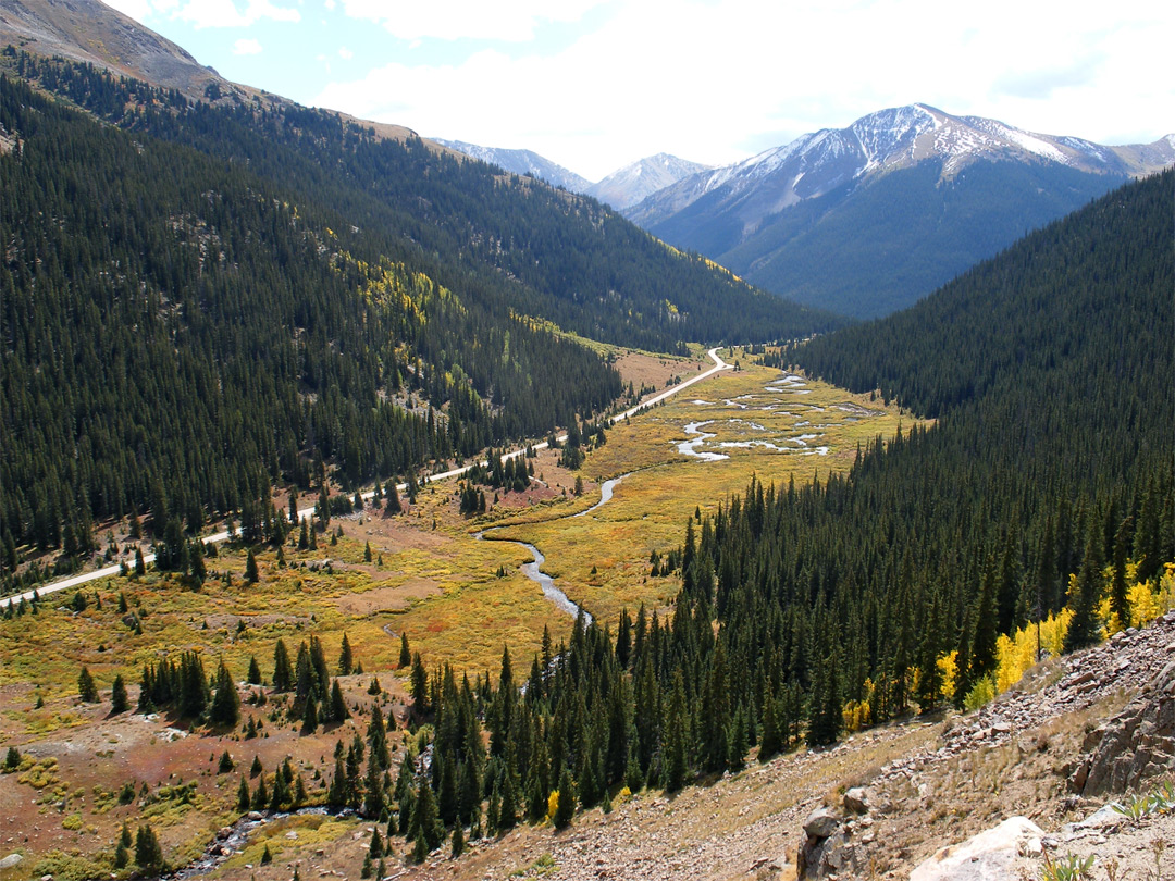 Lake Creek valley