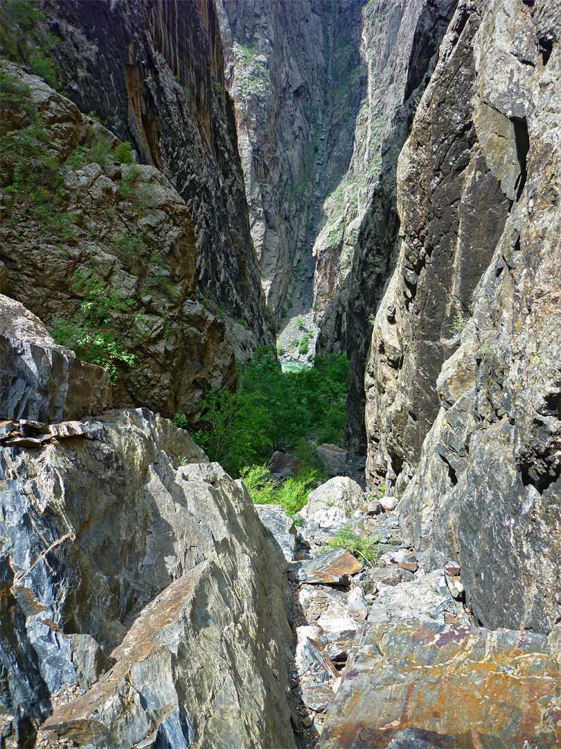 Angular rocks