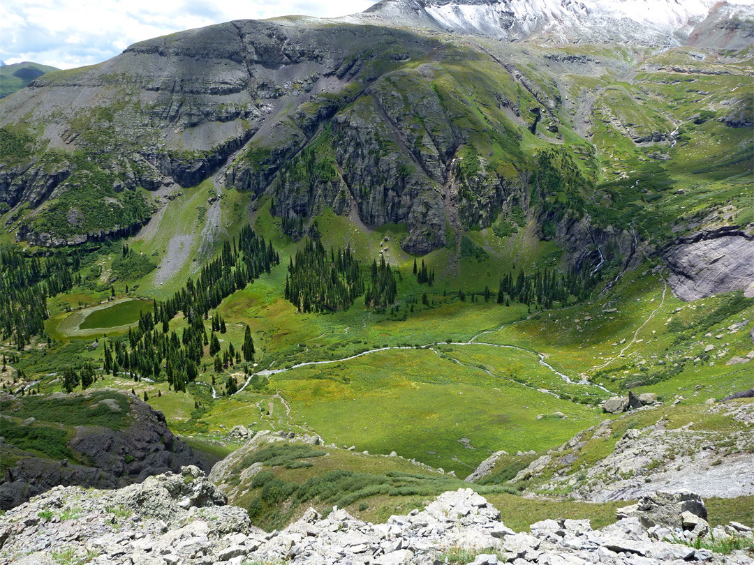Cliffs above Lower Ice Lake Basin