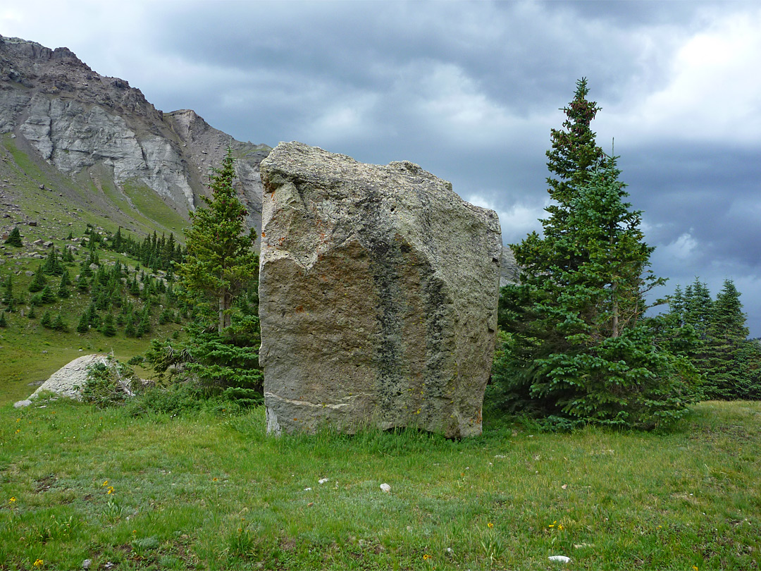 Angular boulder