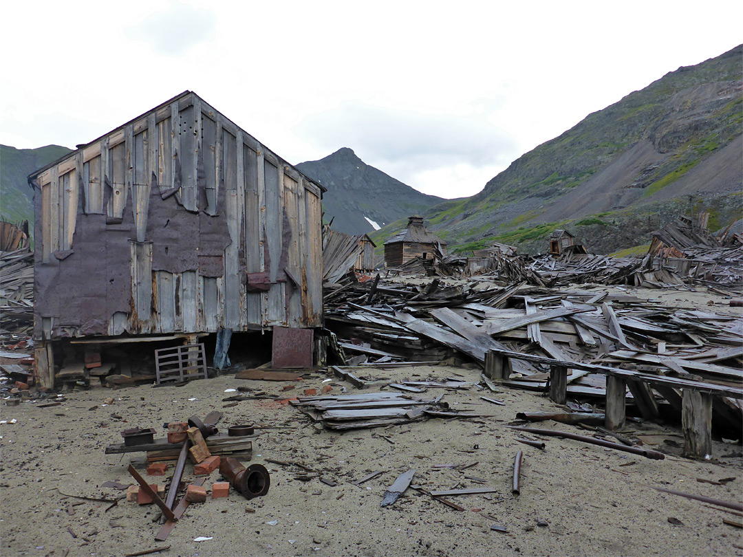 Buildings at the mine