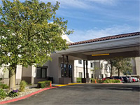 Best Western Valencia Inn & Suites Six Flags