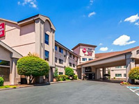 Best Western Plus Mill Creek Inn