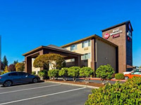 Best Western Plus Cascade Inn & Suites
