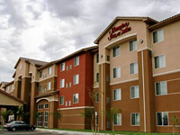 Hampton Inn & Suites Bakersfield North-Airport