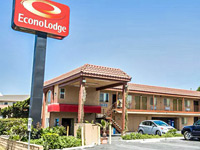 Econo Lodge South Bay