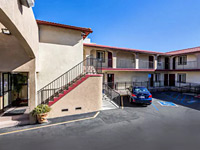 Econo Lodge Long Beach