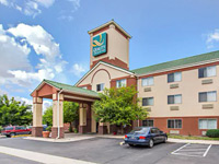 Quality Inn & Suites Lakewood - Denver Southwest
