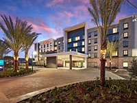 Homewood Suites by Hilton Long Beach Airport