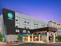 Tru by Hilton Portland Airport