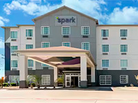 Spark by Hilton Selma