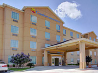 Comfort Inn & Suites Selma near Randolph AFB