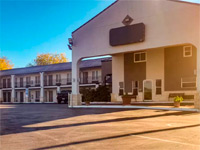 Econo Lodge Inn & Suites Near Lackland AFB