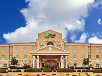 Holiday Inn Express Hotel & Suites Brady