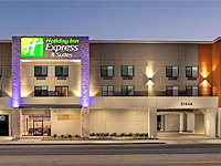 Holiday Inn Express & Suites Chatsworth Hotel
