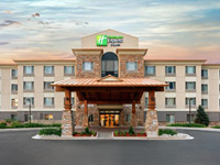 Holiday Inn Express Hotel & Suites Denver Airport