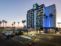 Holiday Inn Express & Suites Santa Ana - Orange County