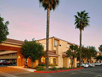 Holiday Inn Express Simi Valley