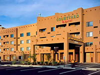 Hotels in Farmington