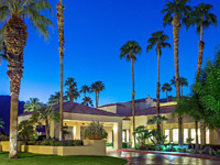 Courtyard Palm Springs