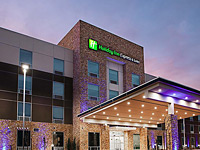 Holiday Inn Express & Suites Oakhurst-Yosemite Park Area