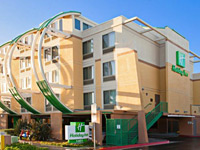 Holiday Inn Oceanside NW - Harbor Area