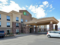 Holiday Inn Express & Suites Page