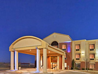 Holiday Inn Express Hotel & Suites Plainview