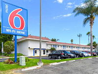 Motel 6 Costa Mesa