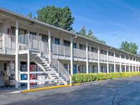 Motel 6 Bishop