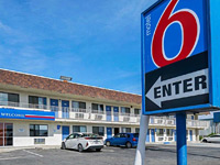 Motel 6 Lost Hills