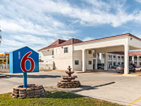 Motel 6 San Marcos - North