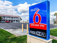 Studio 6 Buttonwillow