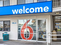 Motel 6 Williams
