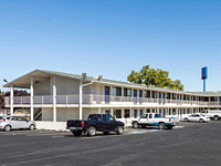 Motel 6 Reno - Virginia Plumb