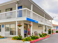 Motel 6 Medford North