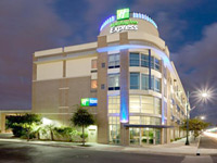 Holiday Inn Express Hotel & Suites San Antonio Rivercenter Area