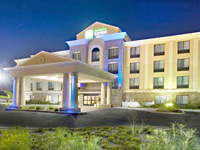 Holiday Inn Express Hotel & Suites Selma