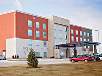 Holiday Inn Express & Suites Sterling