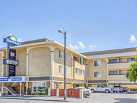 Days Inn by Wyndham Eureka