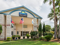 Days Inn by Wyndham San Antonio Southeast by AT&T Center