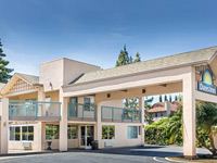 Days Inn by Wyndham Redwood City