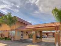 Travelodge by Wyndham Fresno Convention Centre Area