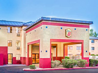 Super 8 by Wyndham Phoenix/Mesa/Gilbert Road